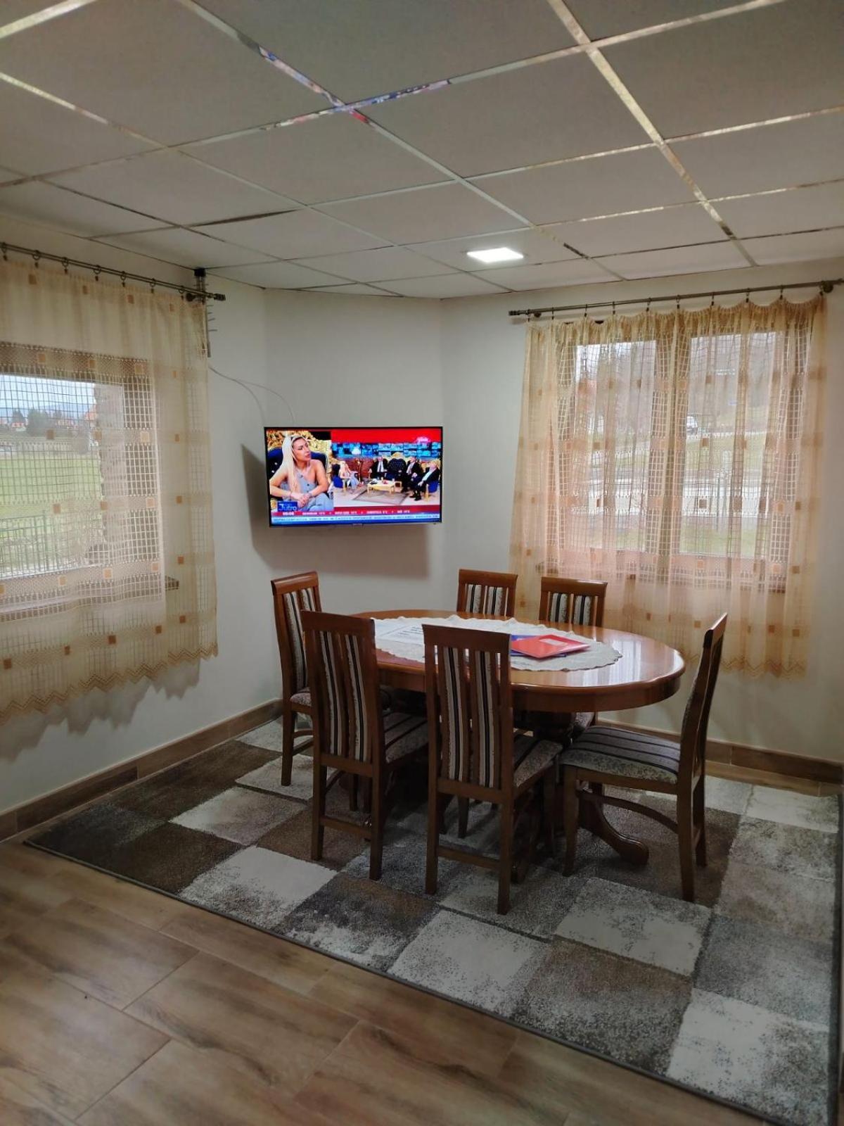 고츠 Vikendica Matic 빌라 외부 사진